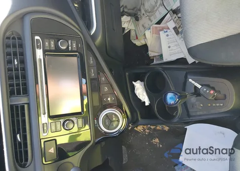 2017 Toyota Prius C Two из США, поврежденный, VIN JTDKDTB35H1598517